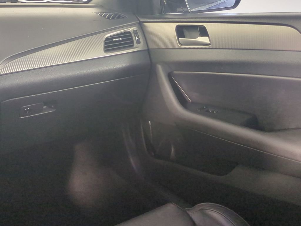 Used 2018 Hyundai Sonata Sport FWD image 18