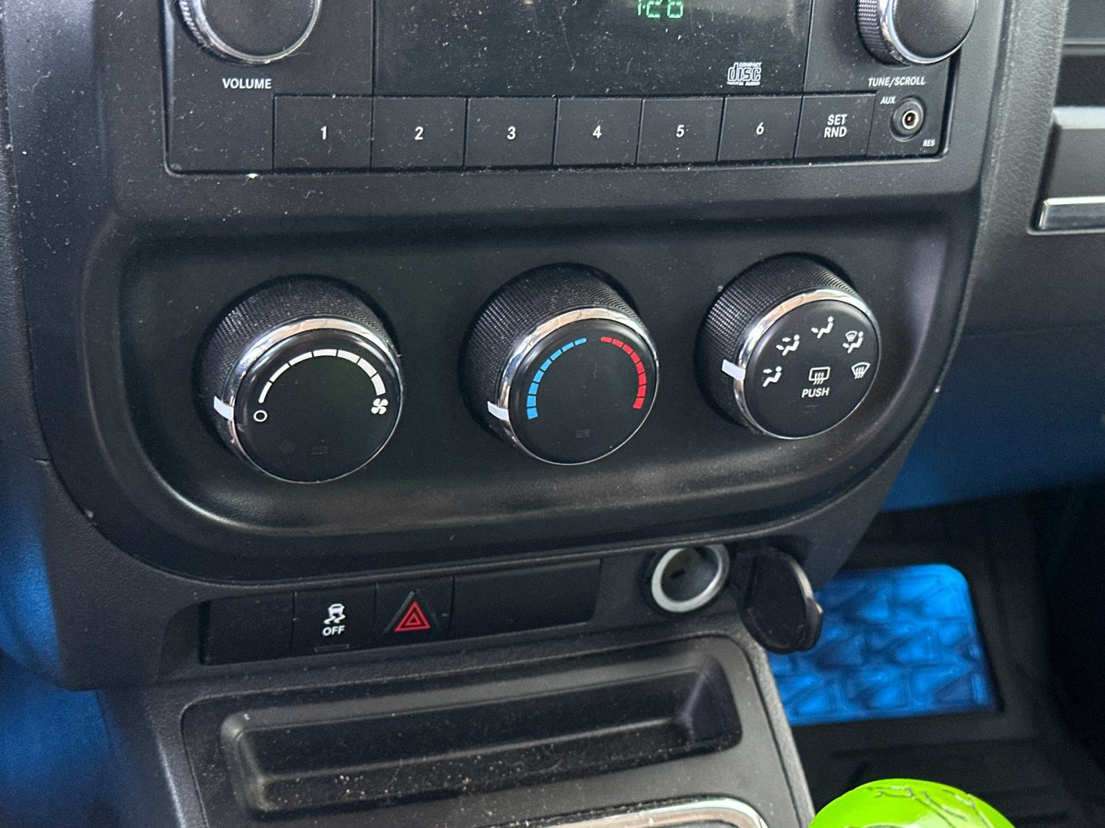Used 2015 Jeep Patriot Sport FWD image 17