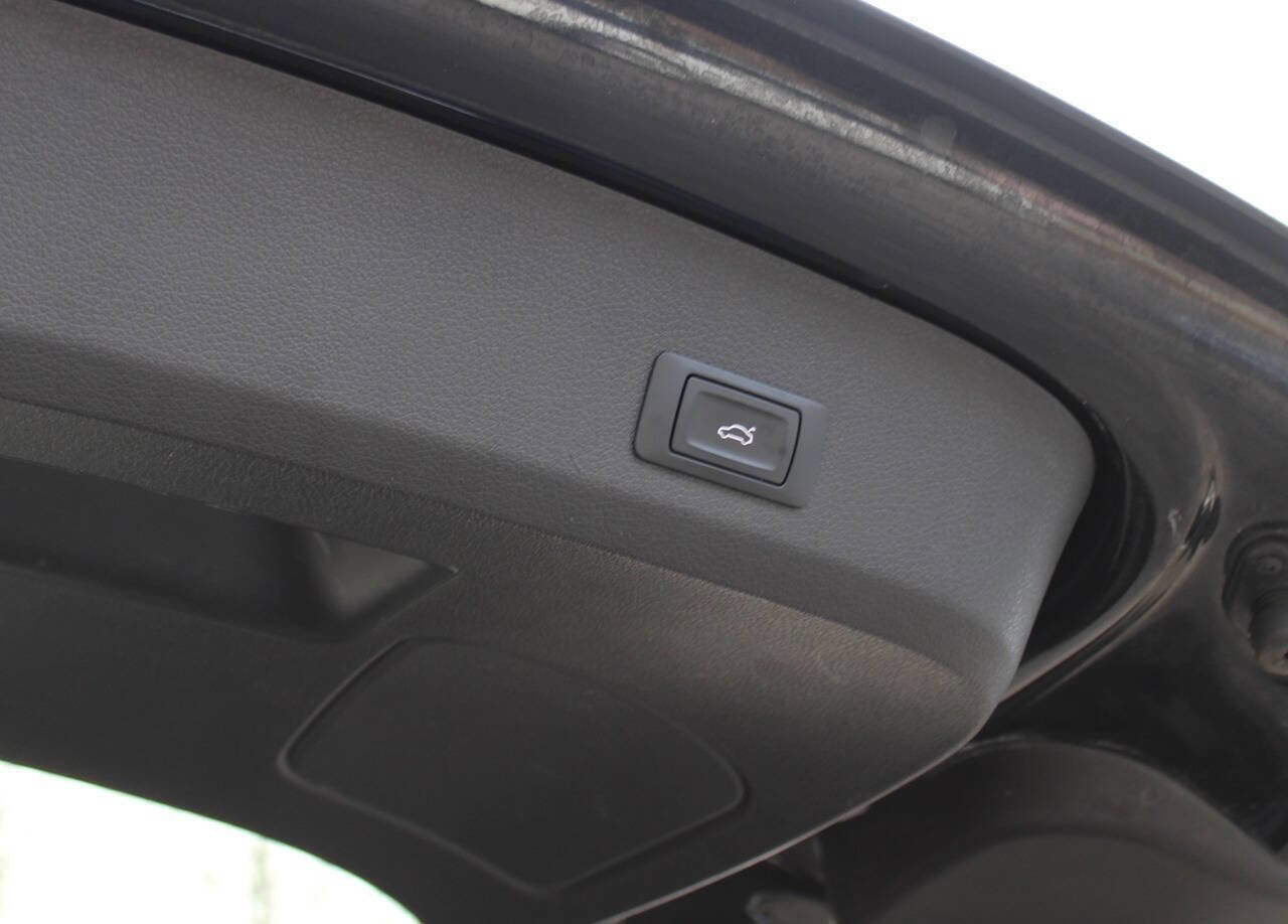 Used 2015 Audi Q7 3.0T Premium Plus w/ Premium Plus Package image 40