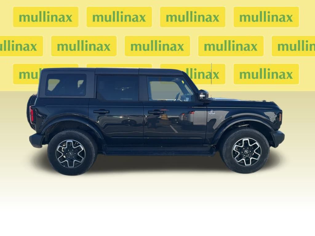 Used 2025 Ford Bronco Outer Banks image 12