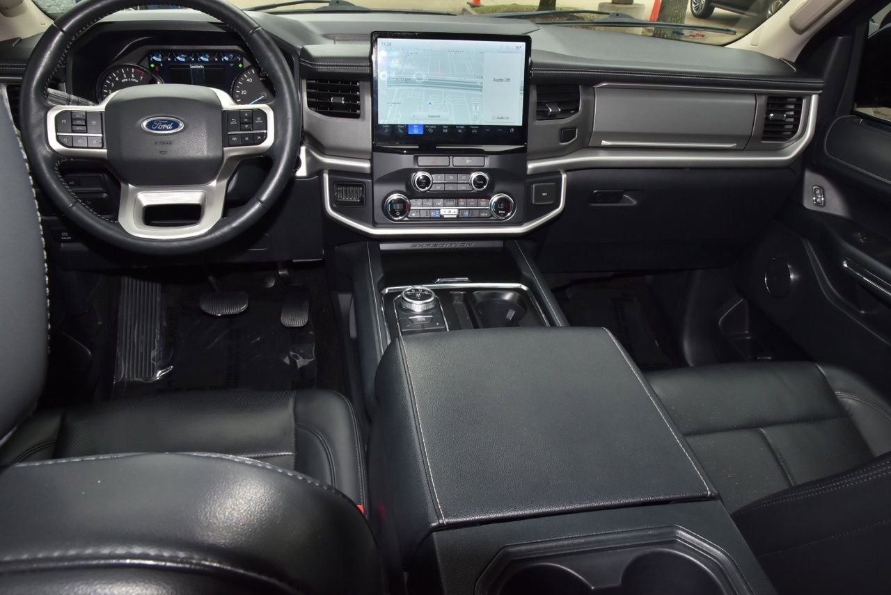 Used 2022 Ford Expedition XLT RWD image 17