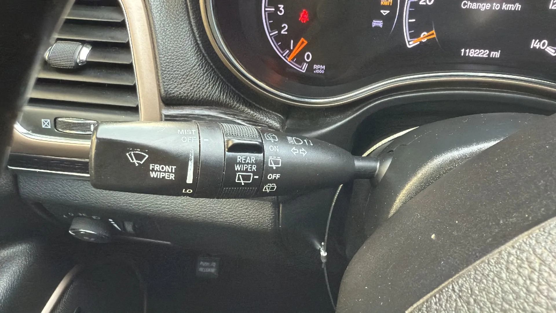 Used 2015 Jeep Grand Cherokee Summit w/ Platinum Series Group AWD/4WD image 14