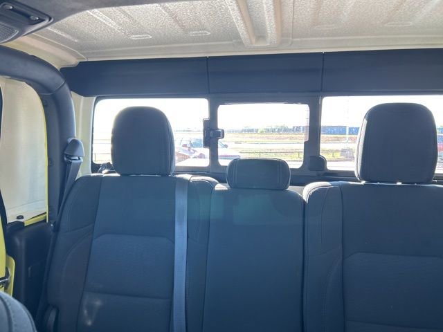 Used 2023 Jeep Gladiator Sport image 18