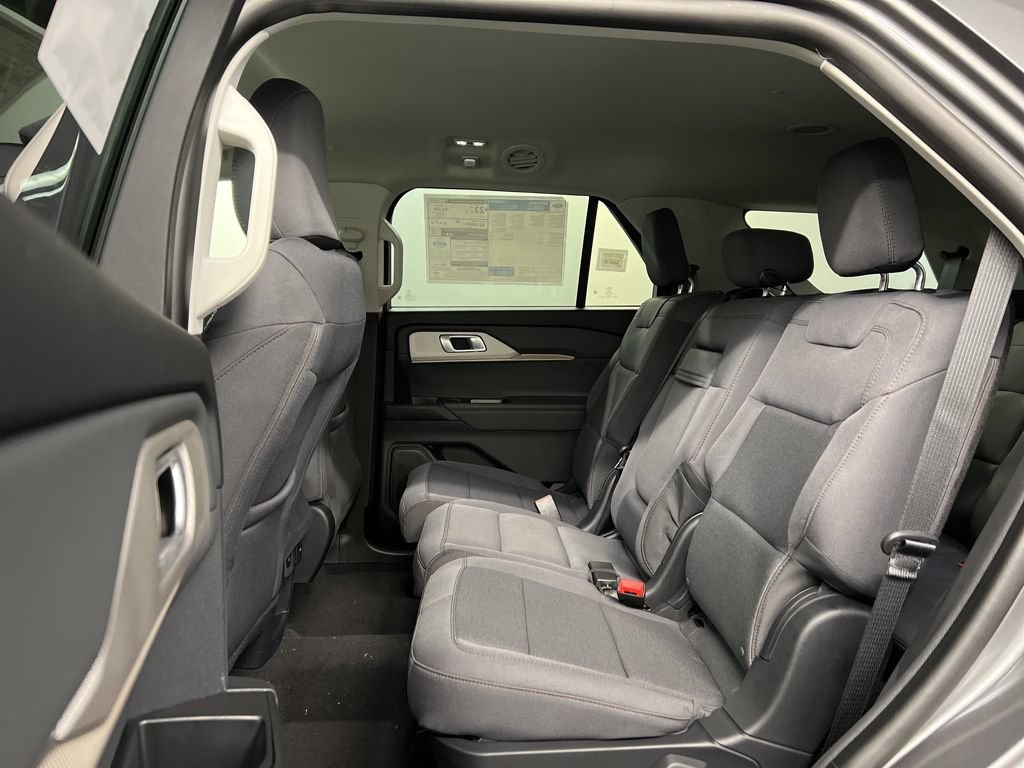 New 2026 Ford Explorer Active AWD/4WD image 30