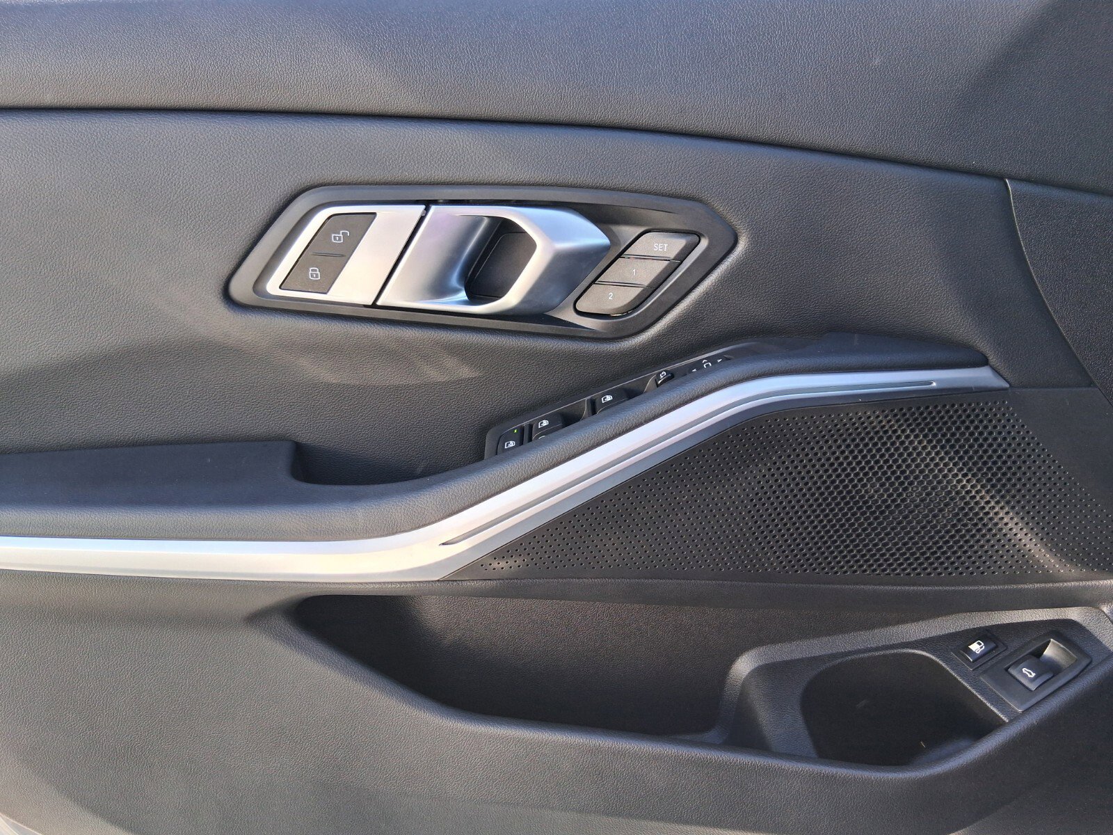 Certified 2023 BMW 330e xDrive w/ Premium Package image 21