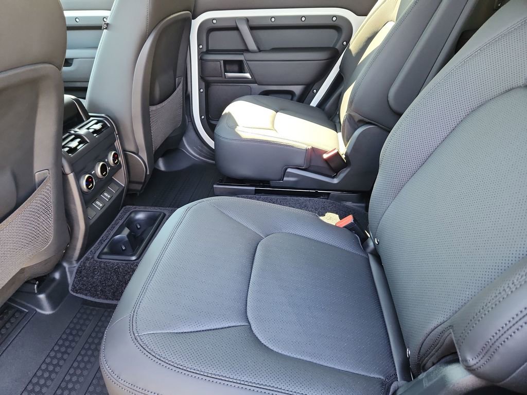 New 2026 Land Rover Defender 130 S image 5