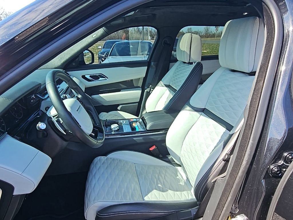 Used 2020 Land Rover Range Rover Velar SV Autobiography Dynamic image 3