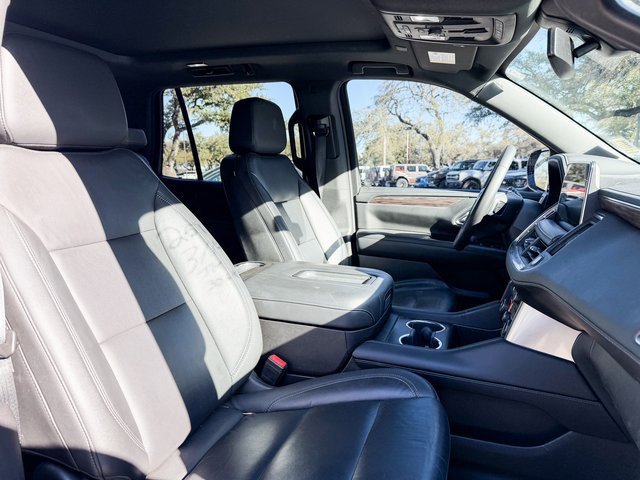 Used 2021 Chevrolet Tahoe Z71 w/ Luxury Package image 15