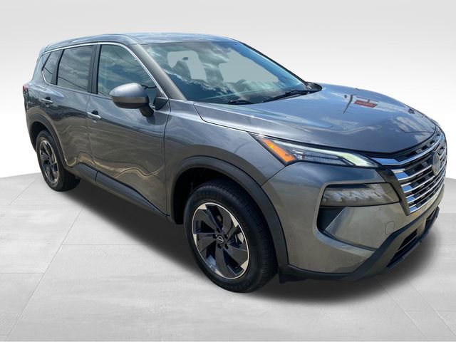 Used 2025 Nissan Rogue SV FWD image 9