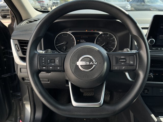 Used 2024 Nissan Rogue S FWD image 14