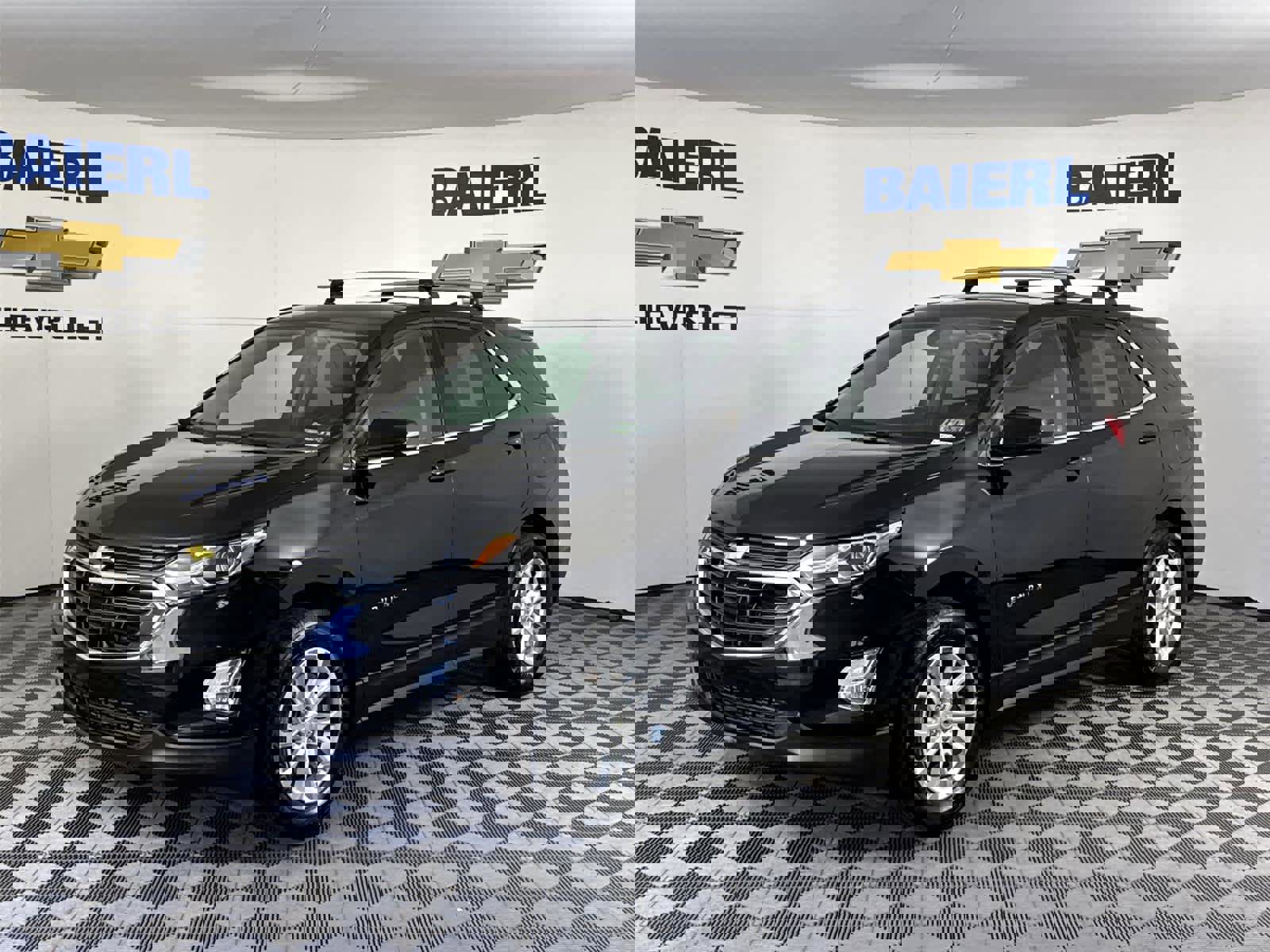 Used 2018 Chevrolet Equinox LT image 1