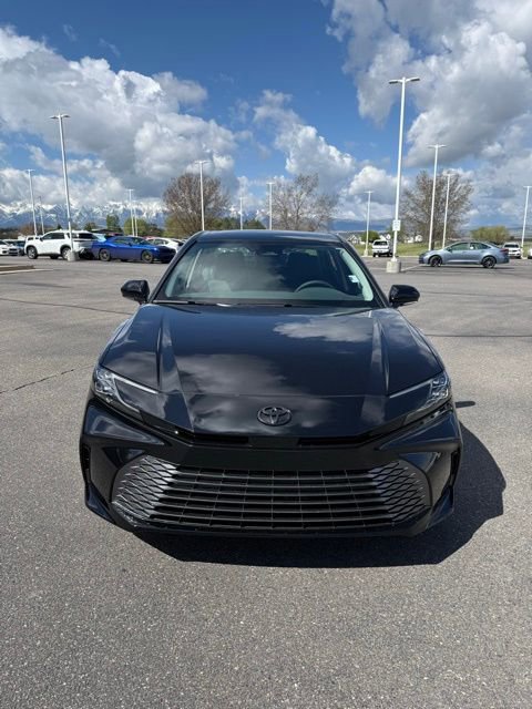 New 2026 Toyota Camry XLE AWD/4WD image 3