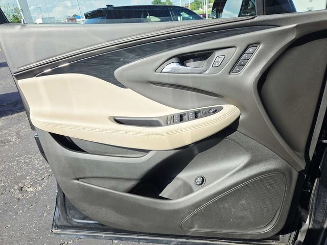Used 2017 Buick Envision Essence w/ LPO, Hit The Road Package FWD image 30