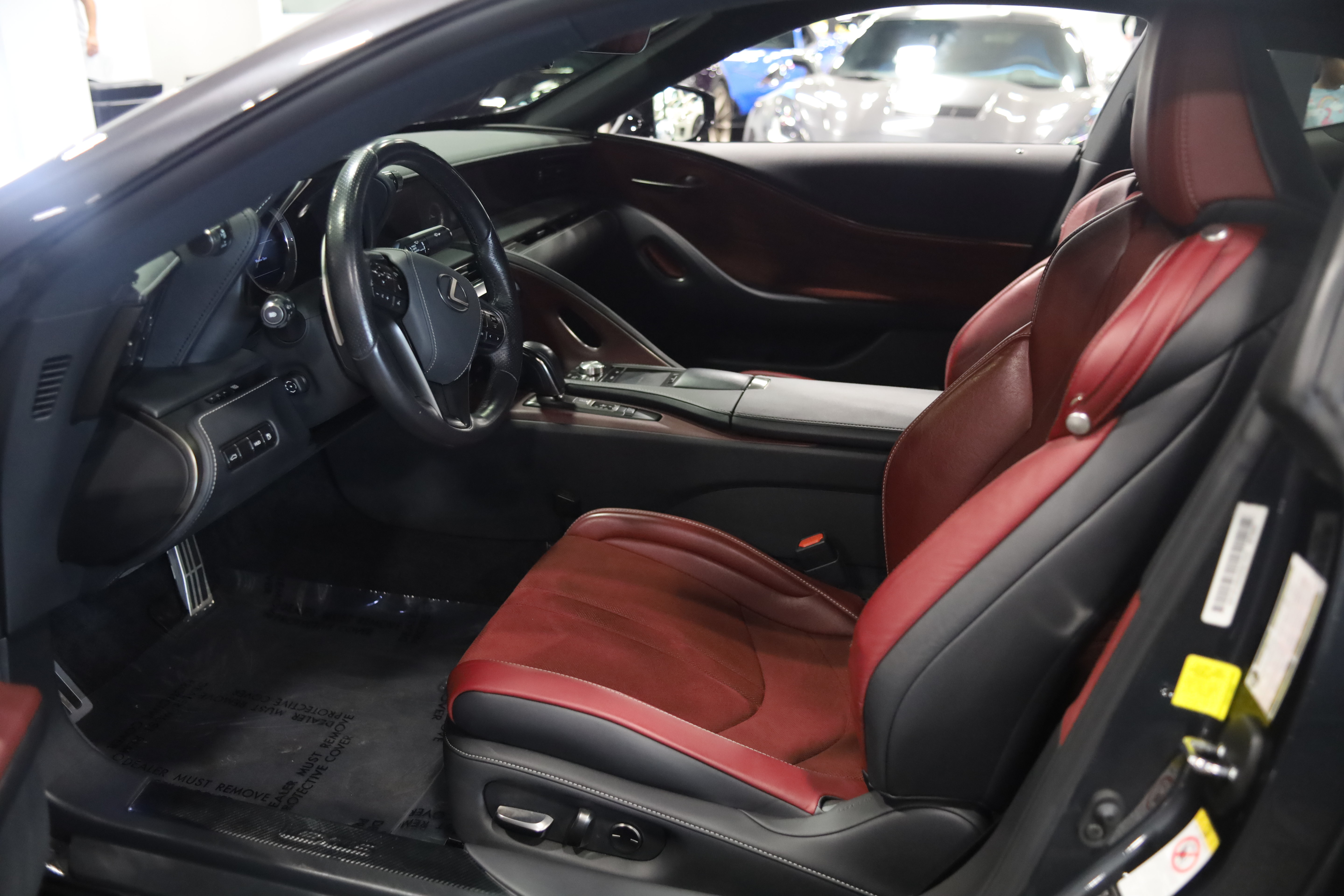 Used 2018 Lexus LC 500 Coupe w/ Sport Package RWD image 16