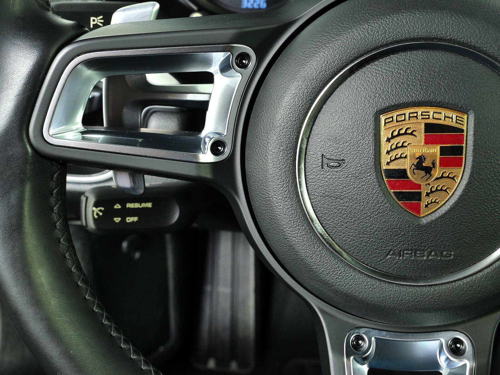 Certified 2017 Porsche 718 Boxster S RWD image 10