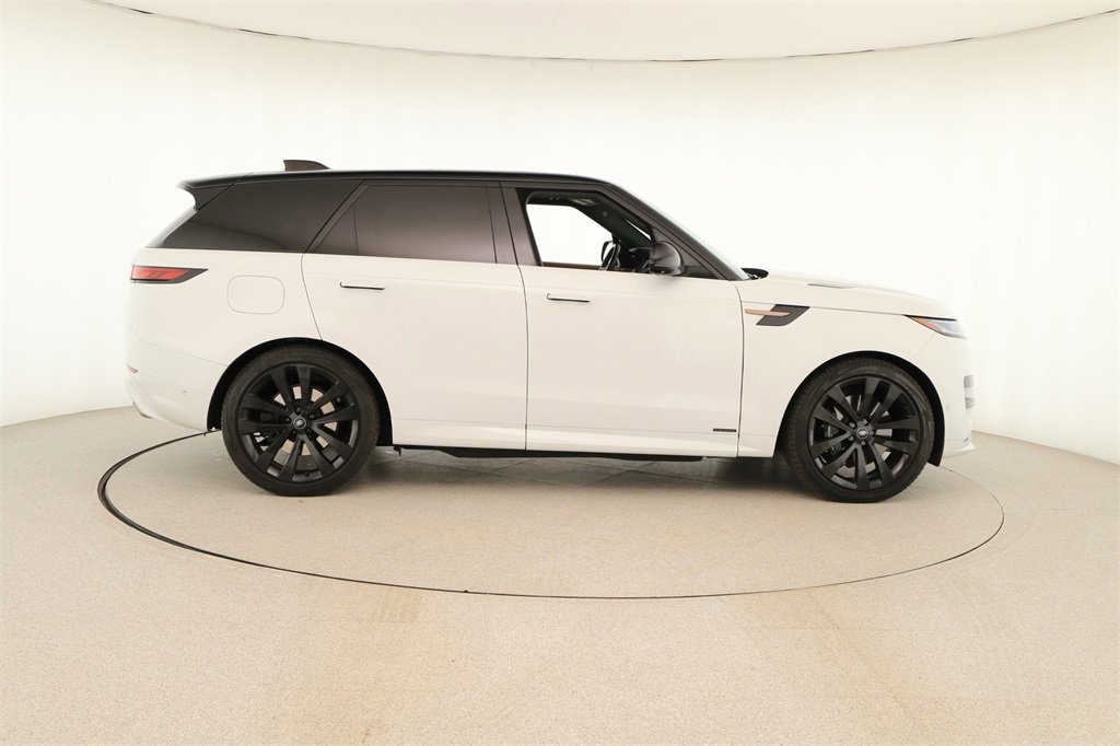 Used 2024 Land Rover Range Rover Sport Autobiography image 7