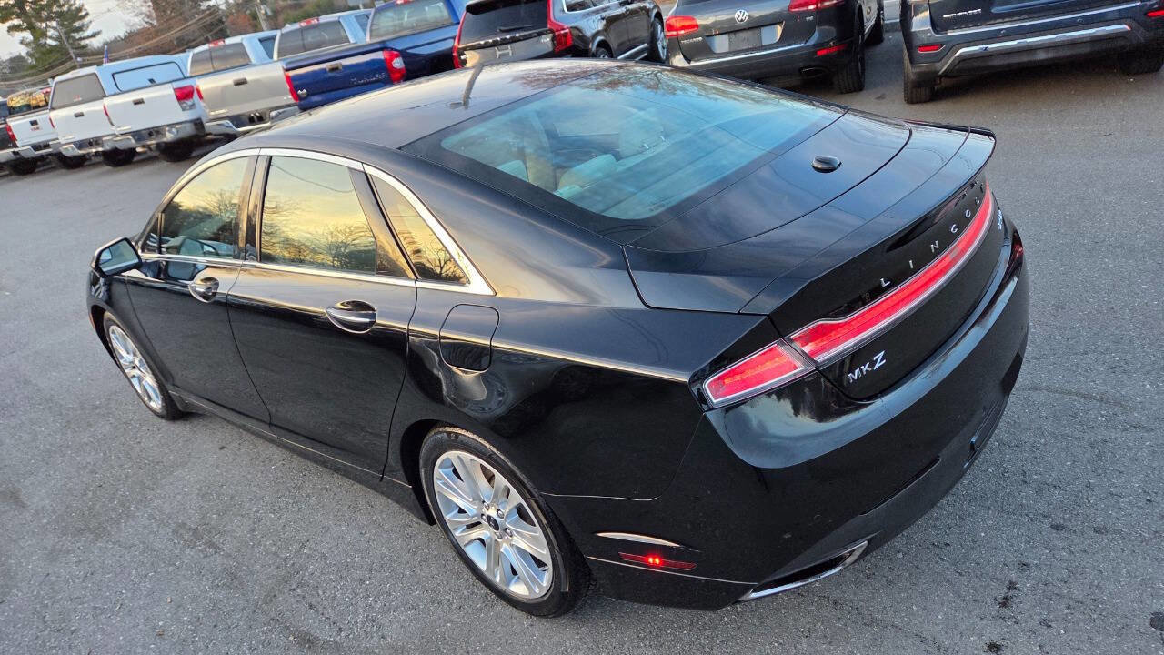 Used 2016 Lincoln MKZ AWD w/ Technology Package image 9