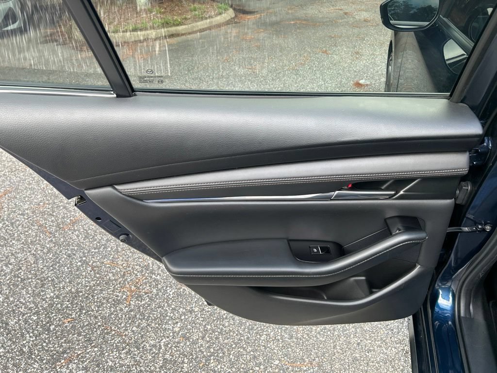Used 2021 MAZDA MAZDA3 s FWD image 26