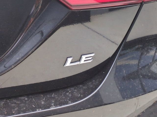 Used 2022 Toyota Camry LE w/ Convenience Package FWD image 12