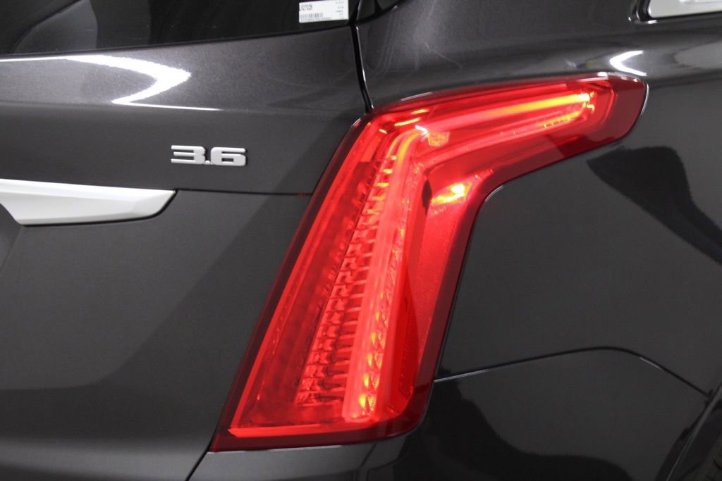 Used 2017 Cadillac XT5 Luxury w/ Driver Awareness Package image 51