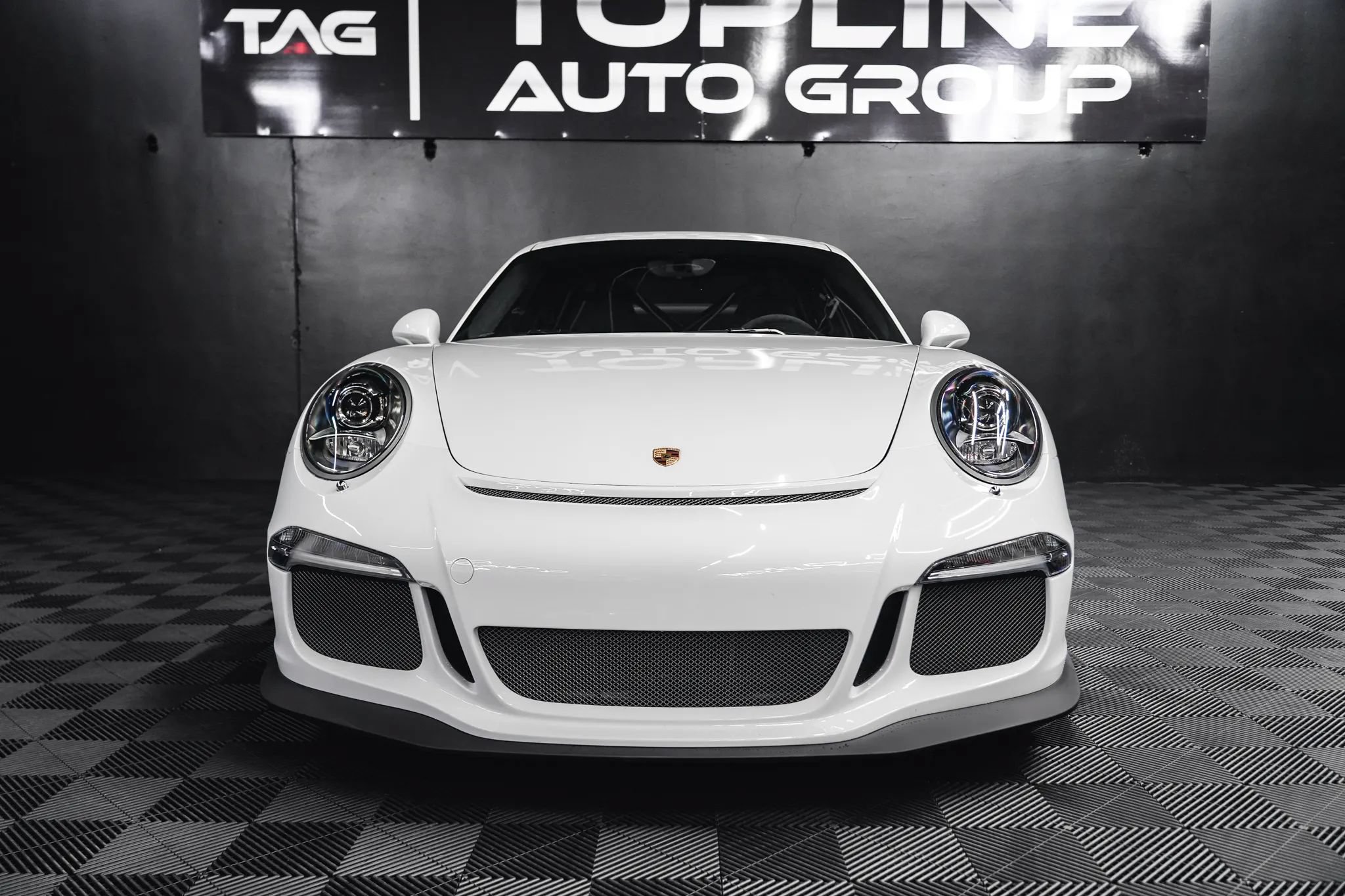 Used 2015 Porsche 911 GT3 RWD image 10