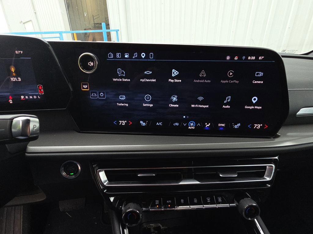 Used 2026 Chevrolet Traverse LT AWD/4WD image 10