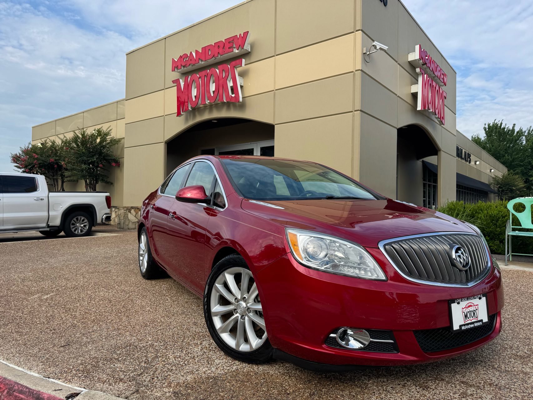 Used 2012 Buick Verano Leather FWD image 1