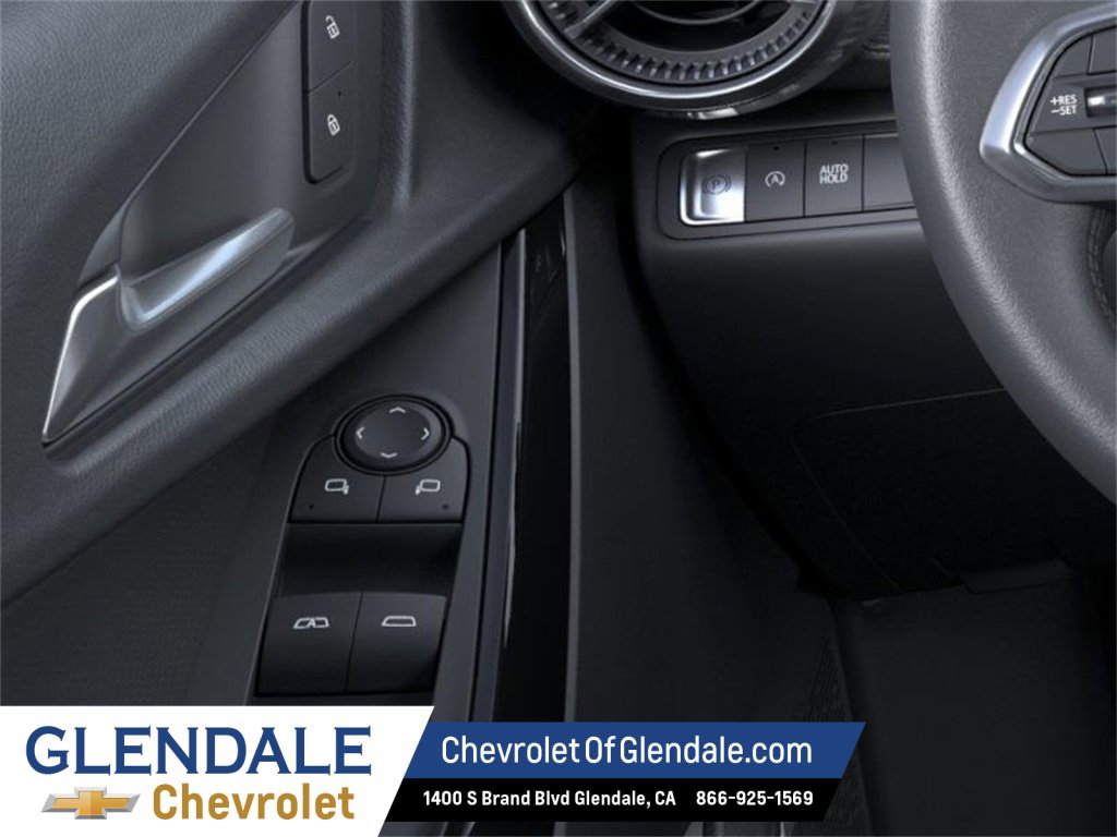 New 2026 Chevrolet Equinox LT w/ LPO, Floor Liner Package image 22