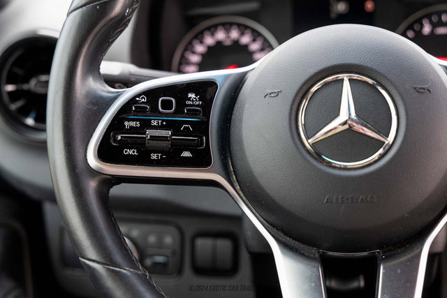Used 2021 Mercedes-Benz Sprinter 2500 image 27