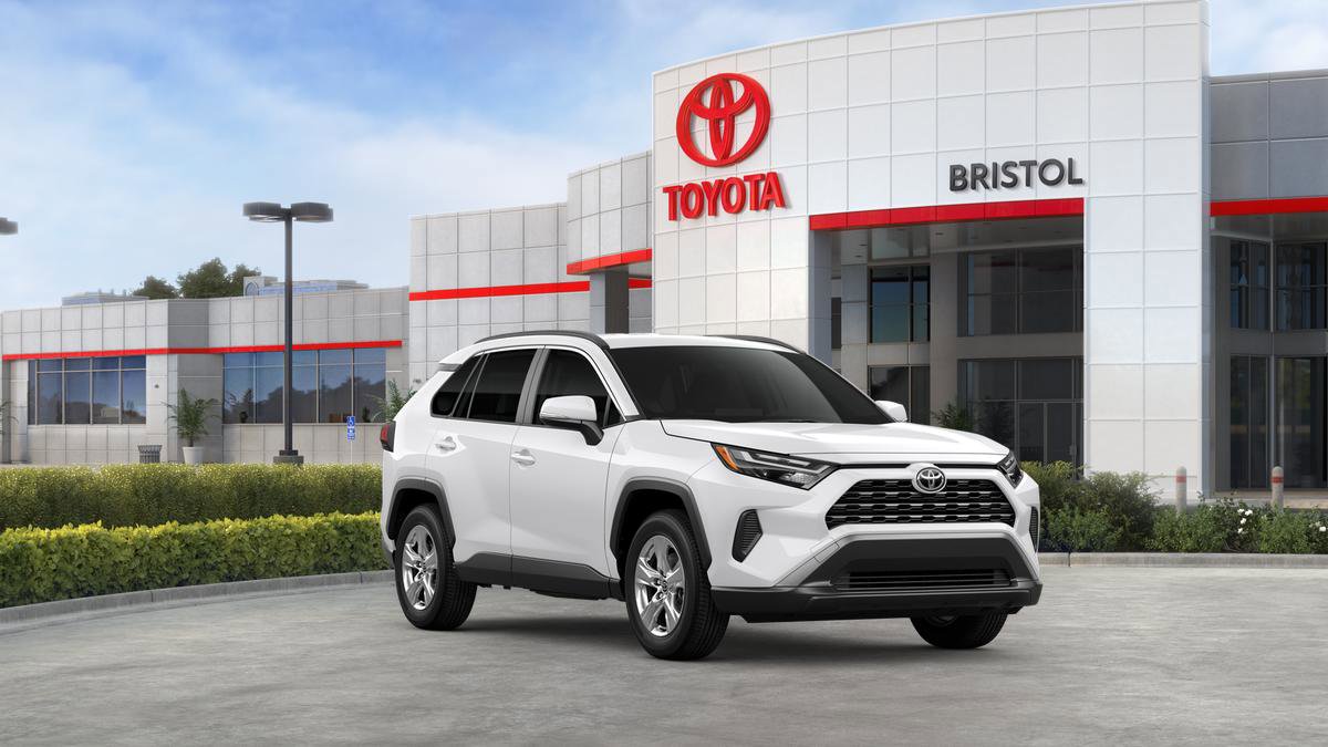 New 2025 Toyota RAV4 XLE image 30