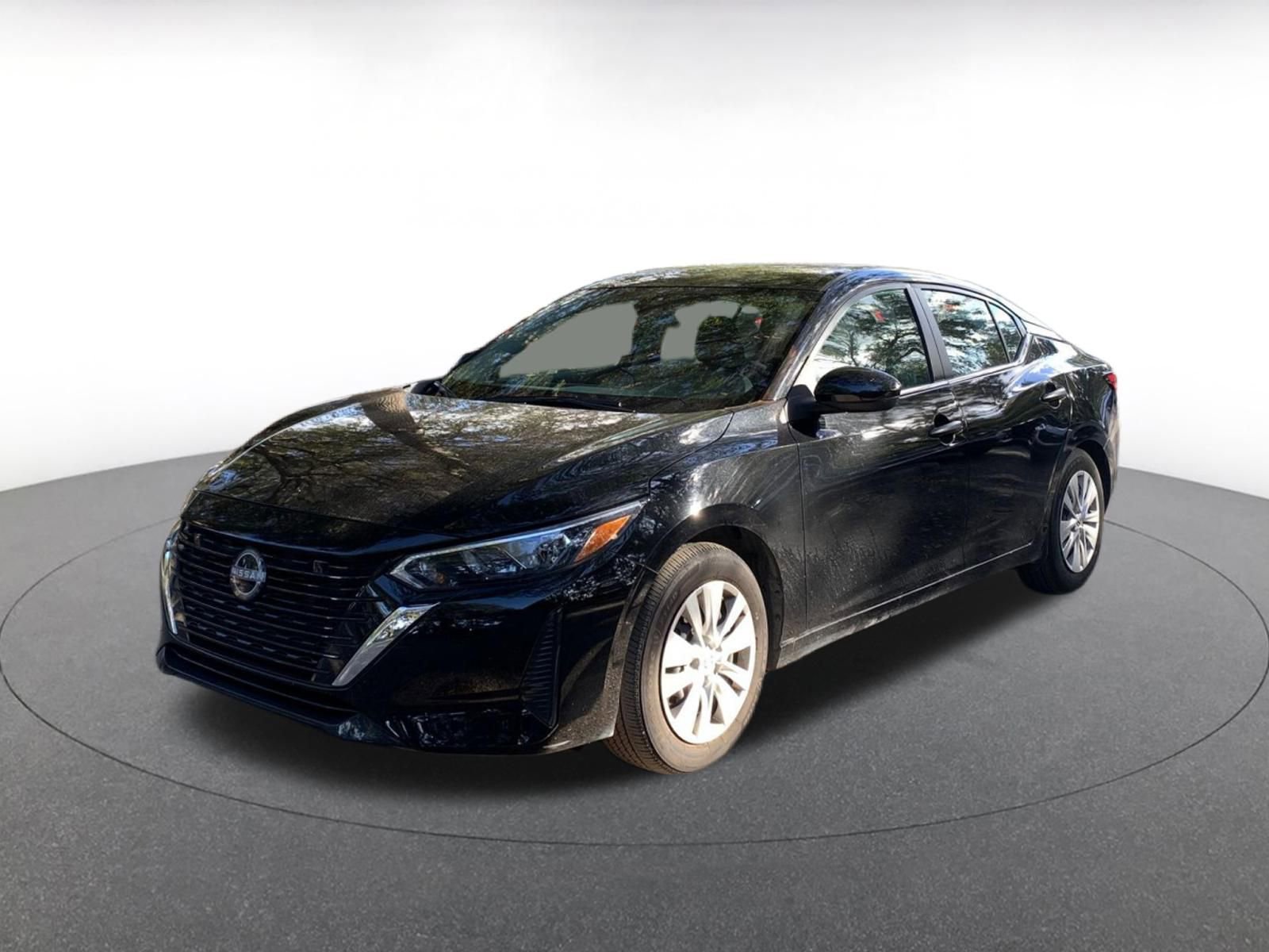 Used 2025 Nissan Sentra S image 3