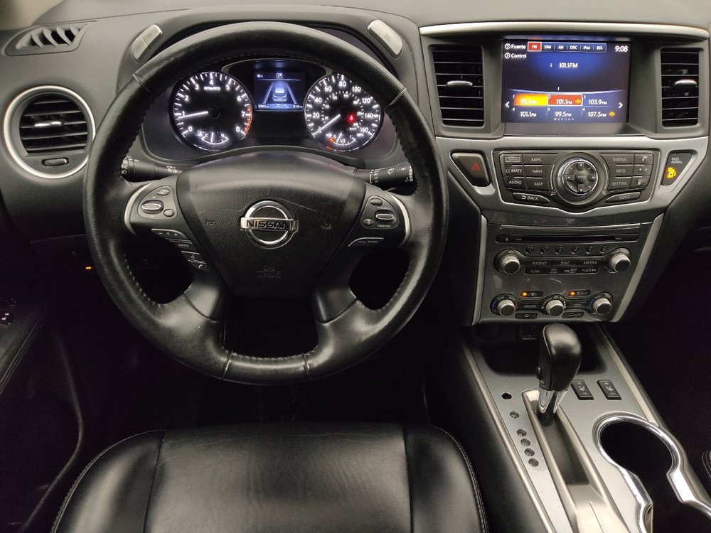 Used 2020 Nissan Pathfinder SL image 22