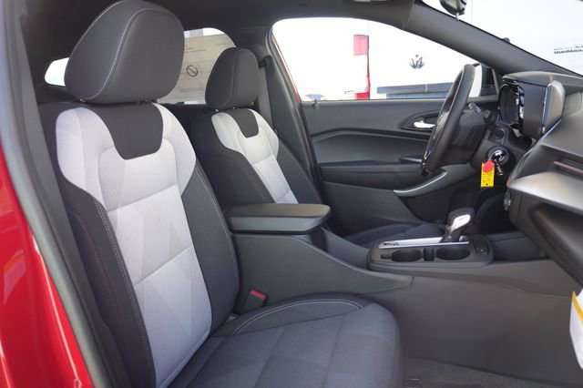 New 2026 Chevrolet Trax RS w/ Sunroof Package image 16