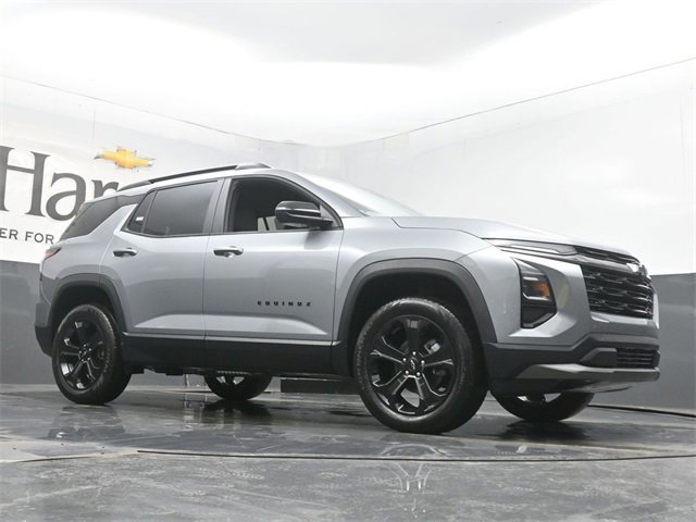 New 2026 Chevrolet Equinox LT w/ Convenience Package II image 2