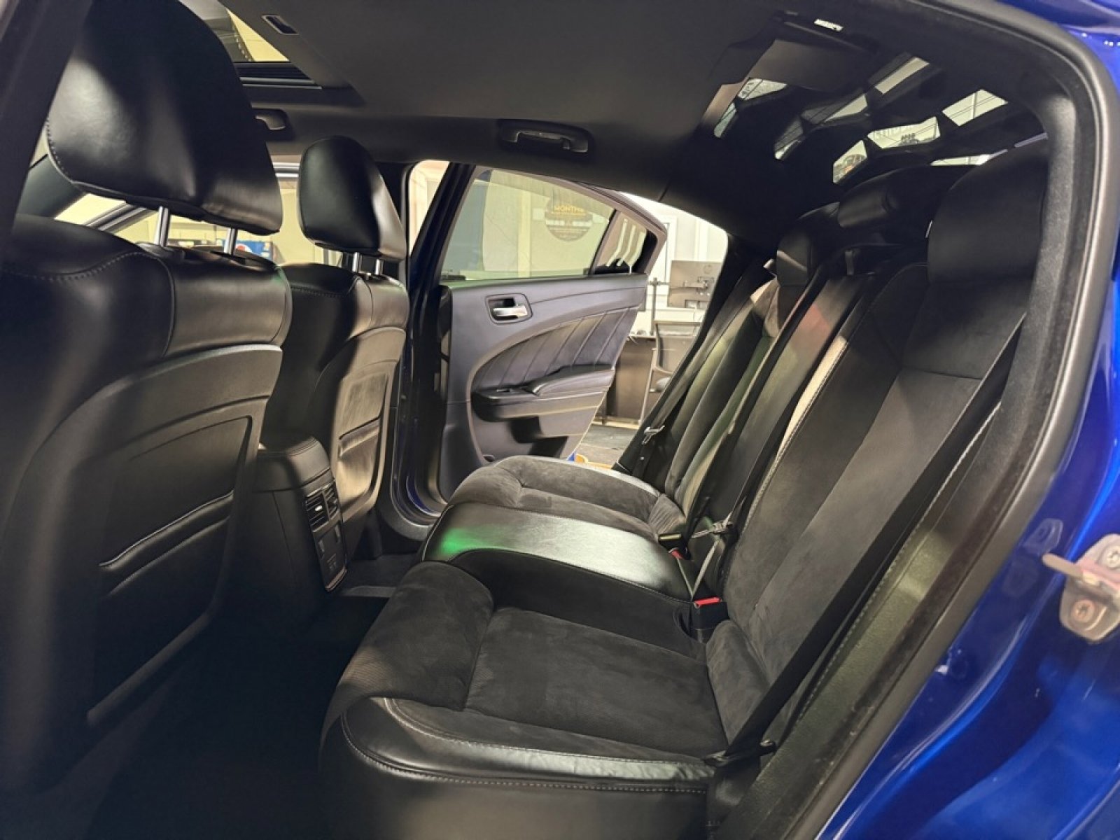 Used 2022 Dodge Charger R/T w/ Plus Group image 16