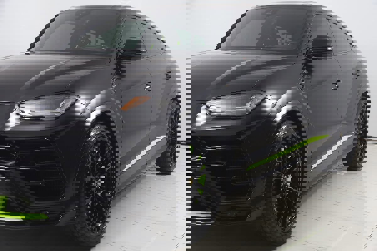 Used 2022 Lamborghini Urus image 95