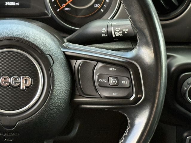 Used 2022 Jeep Gladiator Sport AWD/4WD image 14