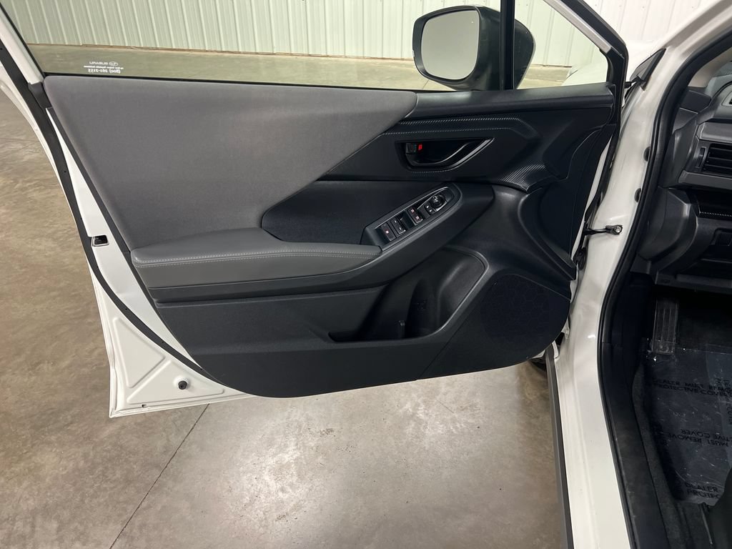 Used 2024 Subaru Crosstrek 2.0i Premium AWD/4WD image 16