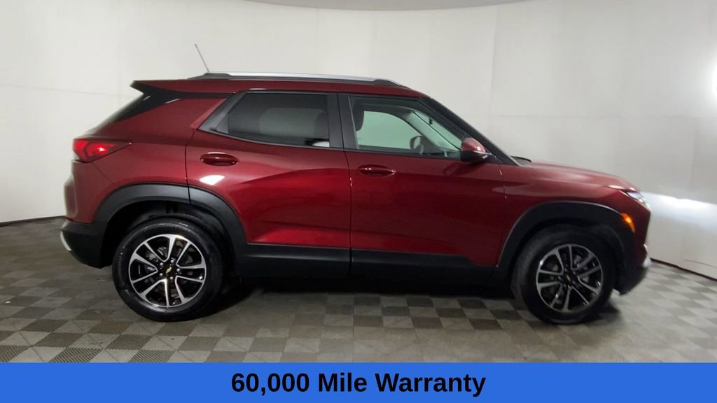 Certified 2025 Chevrolet TrailBlazer LT w/ Convenience Package image 3