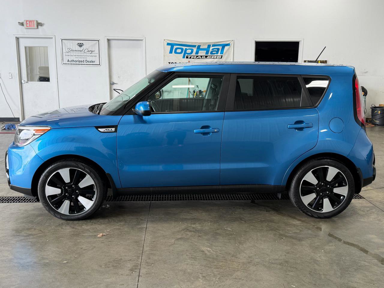 Used 2016 Kia Soul + w/ Designer's Package FWD image 34