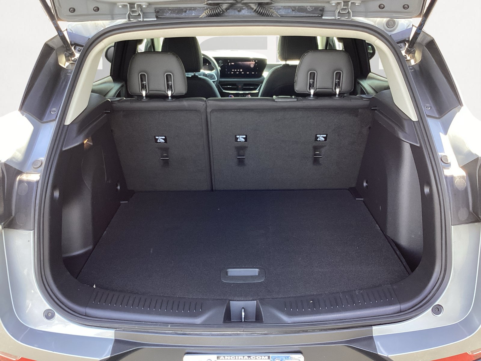 Used 2025 Buick Encore GX Preferred FWD image 16
