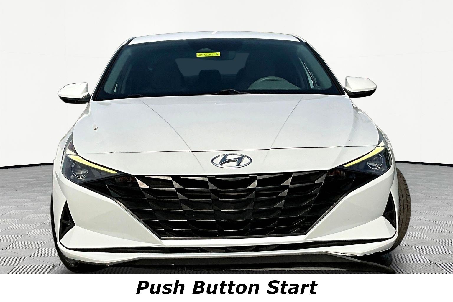 Used 2021 Hyundai Elantra SEL w/ Cargo Package FWD image 2