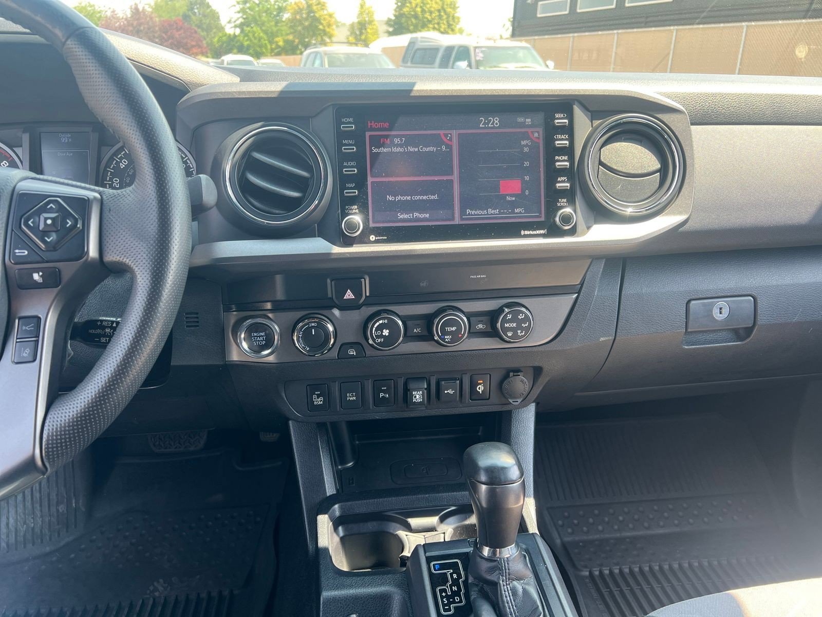 Used 2020 Toyota Tacoma 4x4 Double Cab image 18