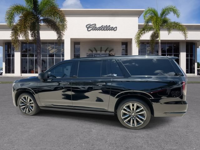 Used 2023 Cadillac Escalade ESV Sport w/ Touring Package RWD image 9