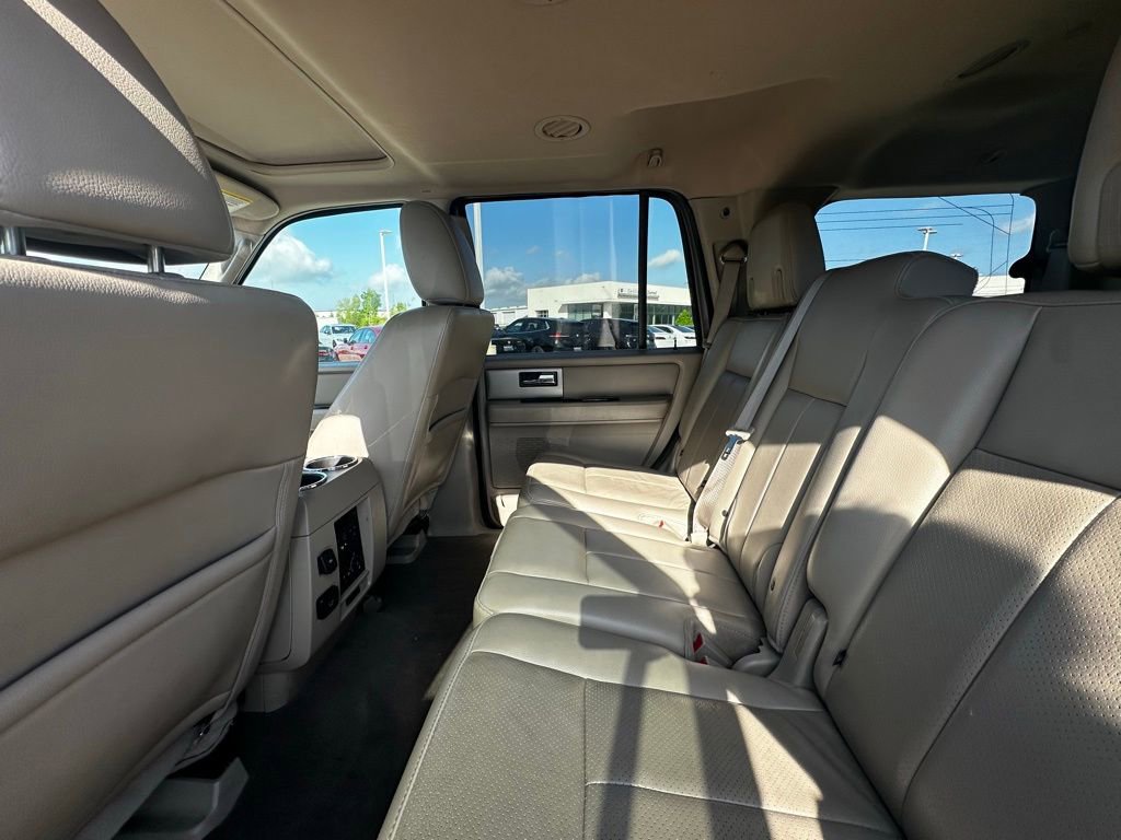 Used 2014 Ford Expedition Limited w/ Equipment Group 301A RWD image 8
