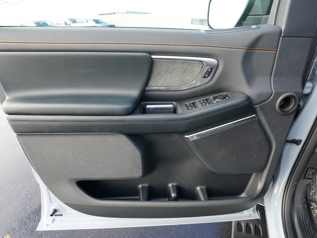 New 2026 Ford Expedition Tremor image 12