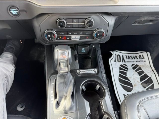 Used 2025 Ford Bronco Outer Banks image 17