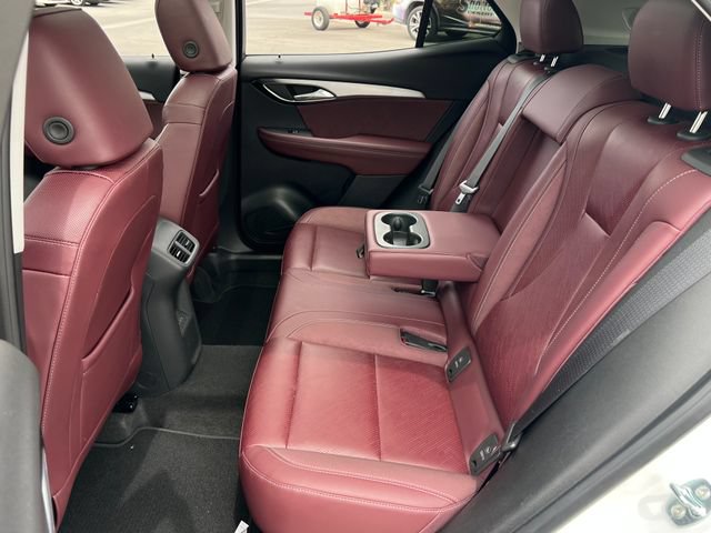 Used 2024 Buick Envision Sport Touring AWD/4WD image 36