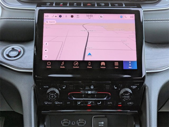 New 2025 Jeep Grand Cherokee Limited w/ Black Appearance Package image 17