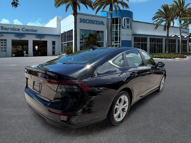 Used 2023 Honda Accord LX image 8